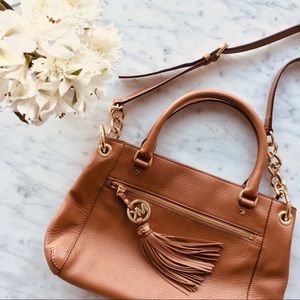 MICHAEL KORS Leather Crossbody Bag in Camel